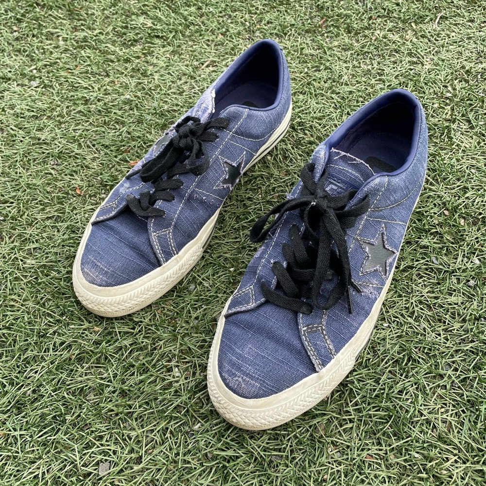 Navy Converse one star Sneakers